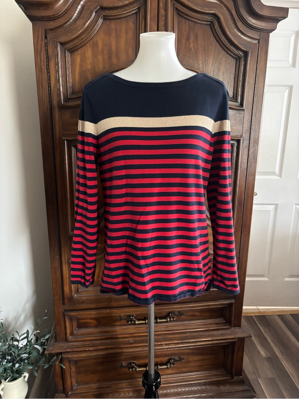 Tommy Hilfiger stripes top